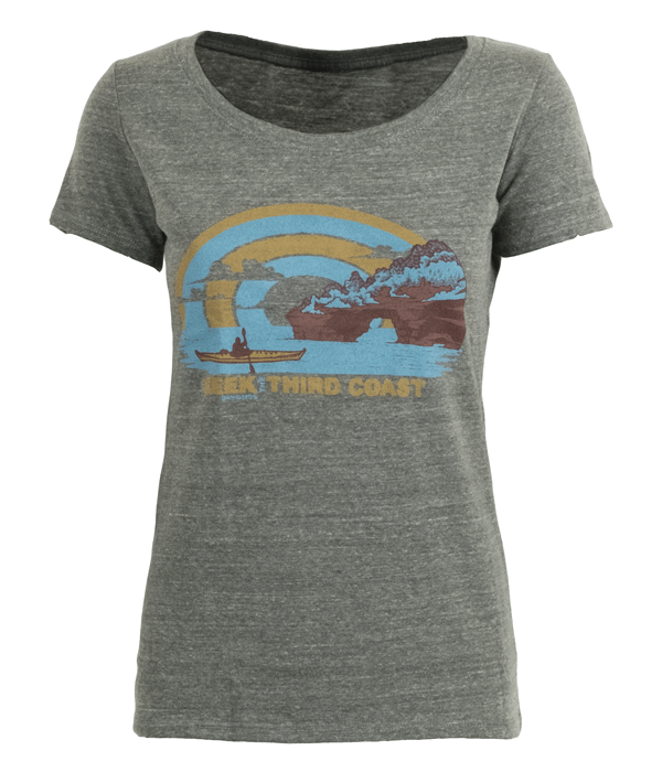 Women's organic cotton and recycled polyester made in the USA Kayak graphic t shirt